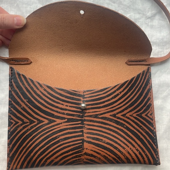 Leather Envelope style bag, Handmade & Painted - Picture 5 of 7
